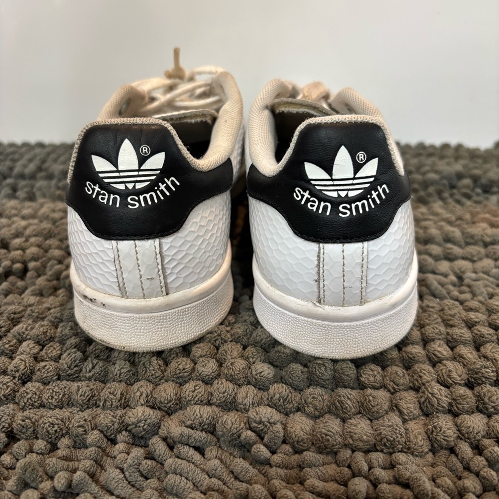 Adidas Stan Smith White Snakeskin Pattern Sneakers - Picture 3 of 10